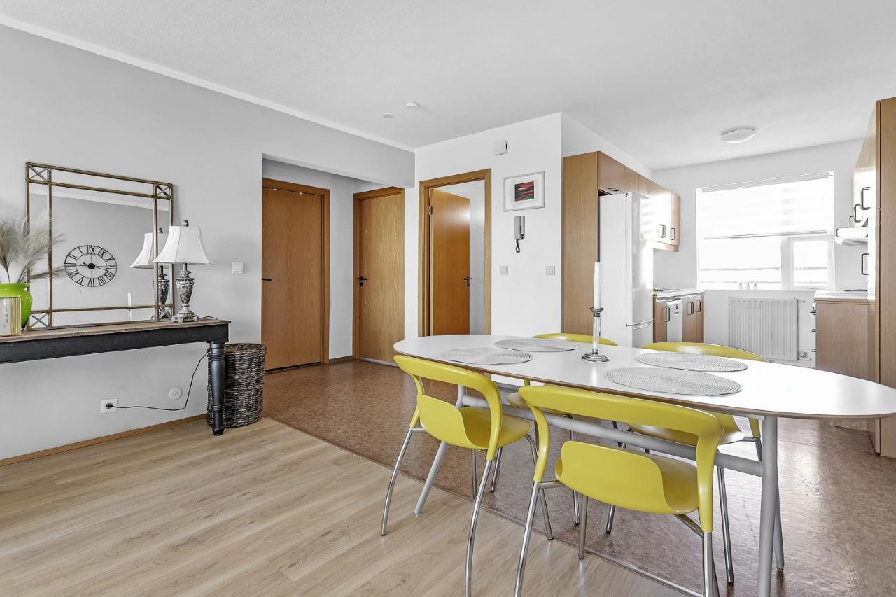 Charming, 2 Bedroom Seaside Apartment Рейкьявик Экстерьер фото